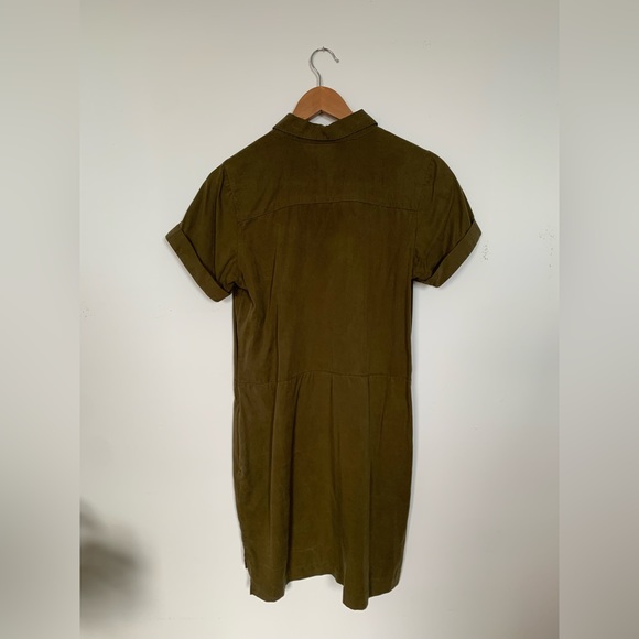 Henley Dress - Picture 2 of 3